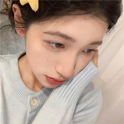 等爱的女神